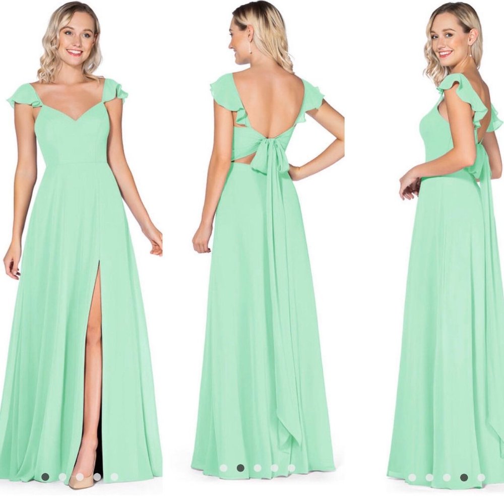 Azazie Everett Mint Green size A0